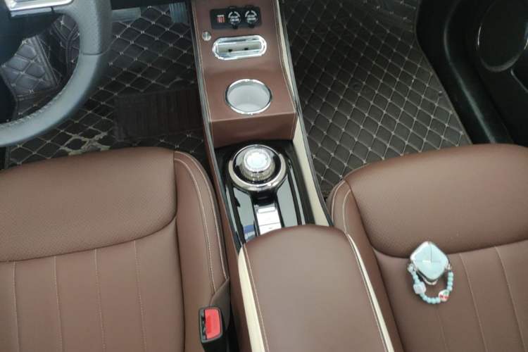 Used Wuling Bingo 2023 333 km Lingxi Connected+ Version Gear Lever