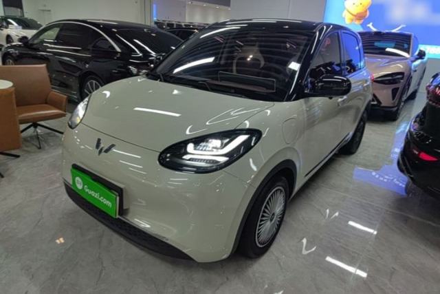 Used Wuling Bingo 2023 333 km Lingxi Connected+ Version