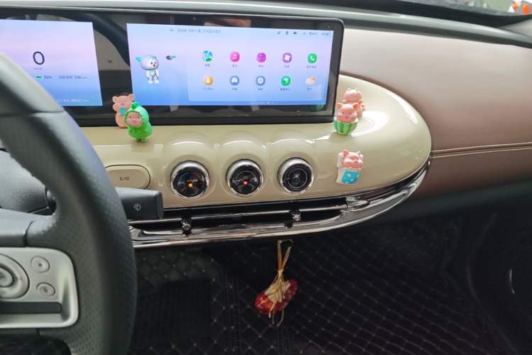 Used Wuling Bingo 2023 410 km Lingxi Deluxe Edition Audio And AC Panel