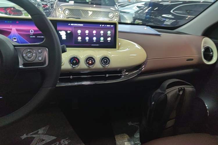 Used Wuling Bingo 2023 333 km Lingxi Connected+ Version Audio And AC Panel
