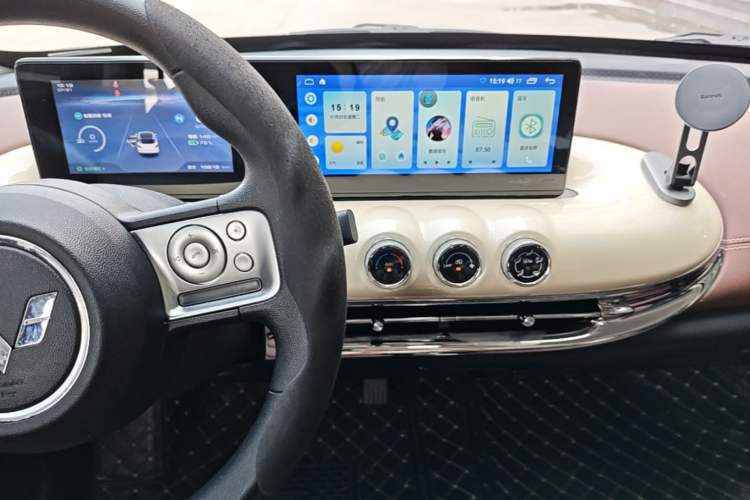 Used Wuling Bingo 2023 203km Comfort Edition Audio And AC Panel