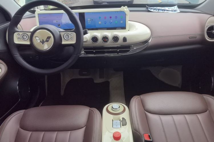 Used Wuling Bingo 2023 333 km Lingxi Connected+ Version Center Console