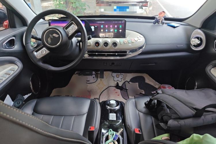 Used Wuling Bingo 2023 333 km Lingxi Connected+ Version Center Console