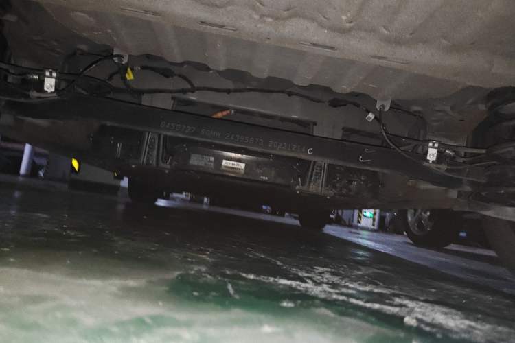 Used Wuling Bingo 2023 410 km Lingxi Deluxe Edition Chassis Rear