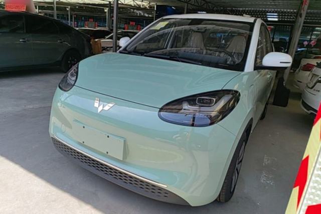 Used Wuling Bingo 2023 410 km Lingxi Deluxe Edition