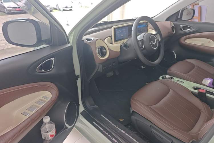 Used Wuling Bingo 2023 333 km Enjoyment Version Driver Seat