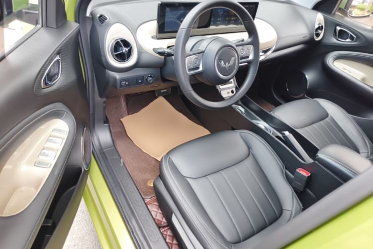 Used Wuling Bingo 2023 203km Comfort Edition Driver Seat