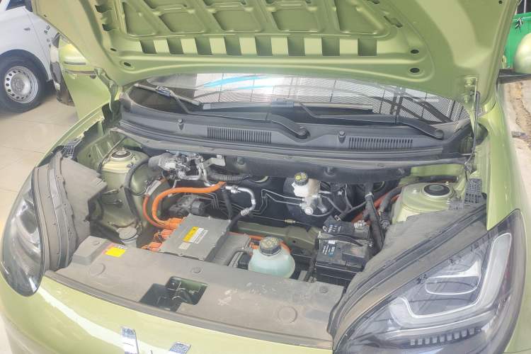 Used Wuling Bingo 2023 333 km Enjoyment Version Engine Bay