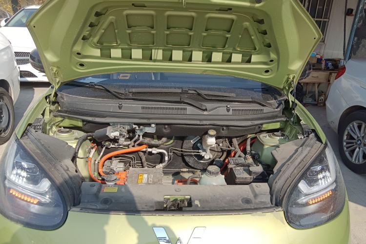 Used Wuling Bingo 2023 333 km Lingxi Connected Version Engine Bay