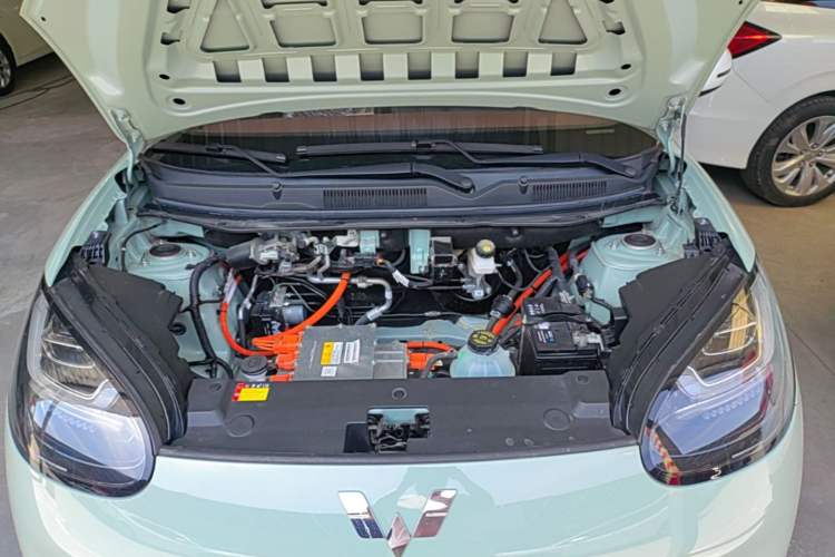 Used Wuling Bingo 2023 410 km Lingxi Deluxe Edition Engine Bay