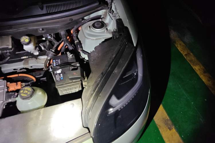 Used Wuling Bingo 2023 410 km Lingxi Deluxe Edition Engine Bay Left