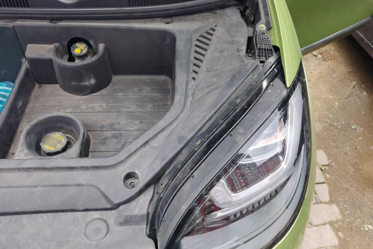 Used Wuling Bingo 2023 333 km Enjoyment Version Engine Bay Left
