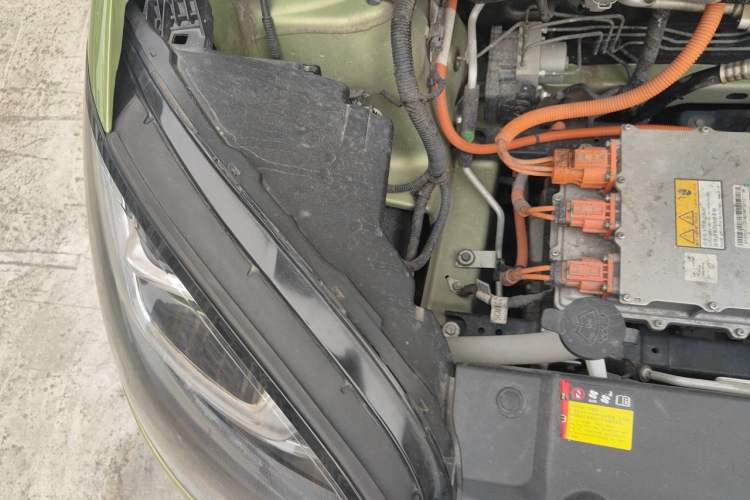 Used Wuling Bingo 2023 333 km Lingxi Connected Version Engine Bay Right