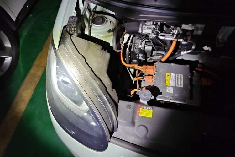 Used Wuling Bingo 2023 410 km Lingxi Deluxe Edition Engine Bay Right