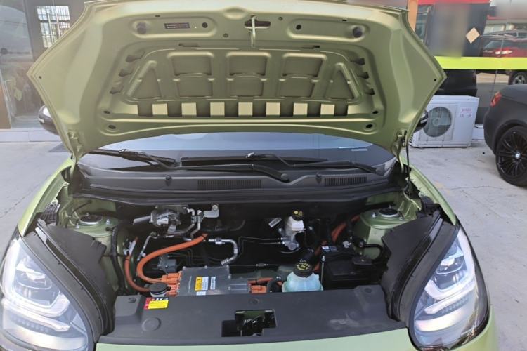 Used Wuling Bingo 2023 333 km Lingxi Connected+ Version Engine Bay