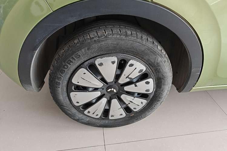 Used Wuling Bingo 2023 333 km Lingxi Connected Version Exterior 5