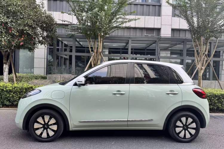 Used Wuling Bingo 2023 410 km Lingxi Deluxe Edition Exterior 7