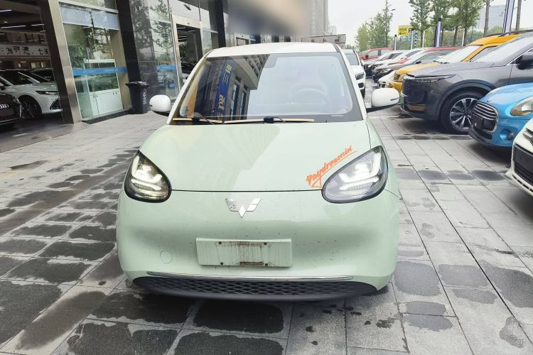 Used Wuling Bingo 2023 410 km Lingxi Deluxe Edition Front