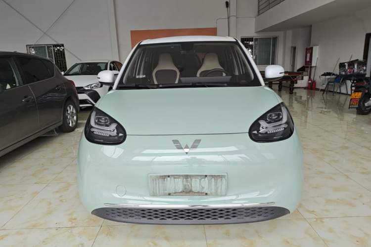 Used Wuling Bingo 2023 410 km Lingxi Deluxe Edition Front