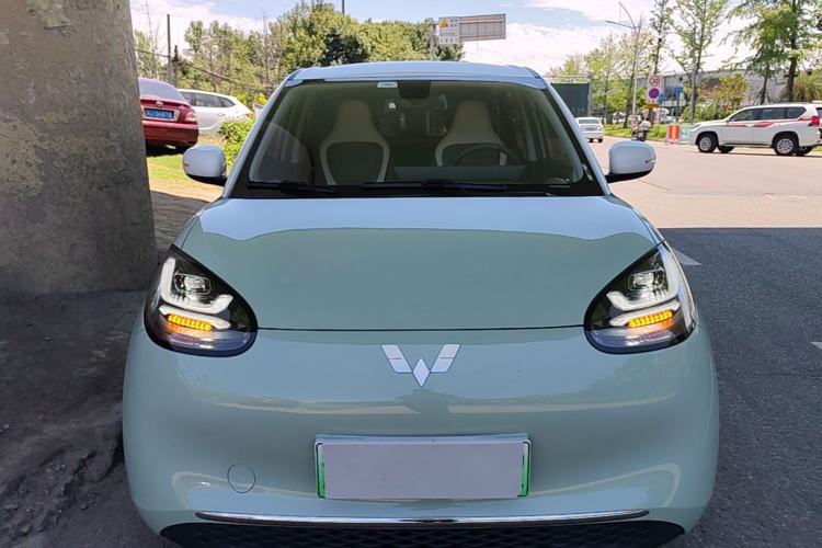 Used Wuling Bingo 2023 410 km Lingxi Deluxe Edition Front