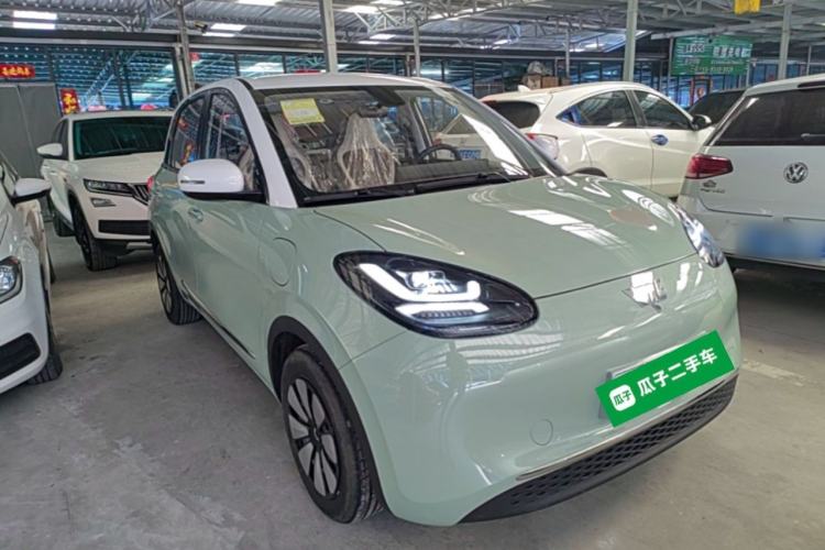Used Wuling Bingo 2023 410 km Lingxi Deluxe Edition Front Right 45 Deg