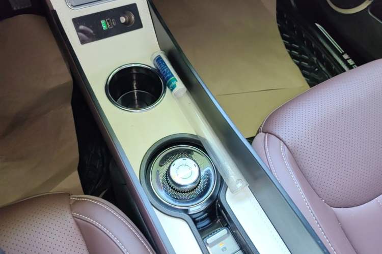 Used Wuling Bingo 2023 410 km Lingxi Deluxe Edition Gear Lever
