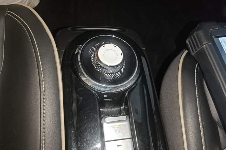 Used Wuling Bingo 2023 333 km Enjoyment Version Gear Lever