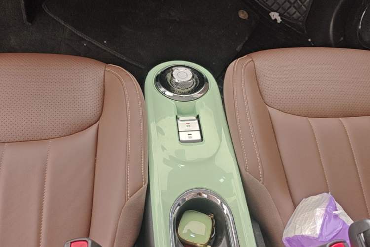 Used Wuling Bingo 2023 333 km Enjoyment Version Gear Lever