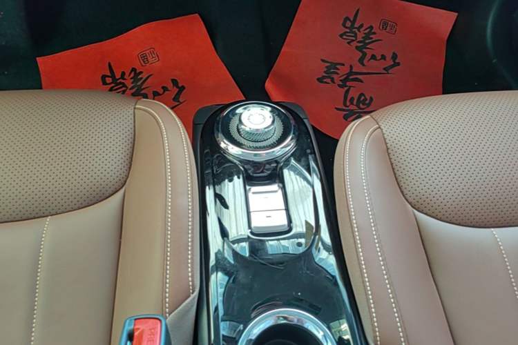 Used Wuling Bingo 2023 410 km Lingxi Deluxe Edition Gear Lever