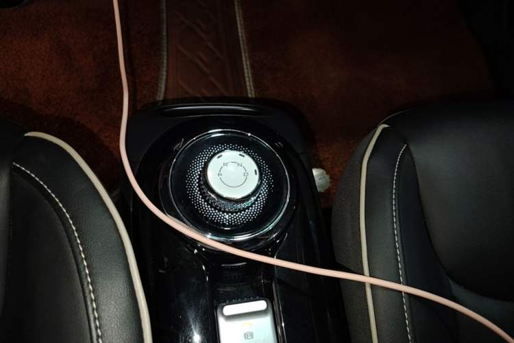 Used Wuling Bingo 2023 333 km Enjoyment Version Gear Lever