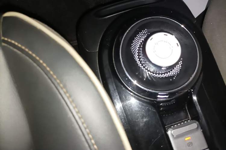 Used Wuling Bingo 2023 333 km Lingxi Connected+ Version Gear Lever