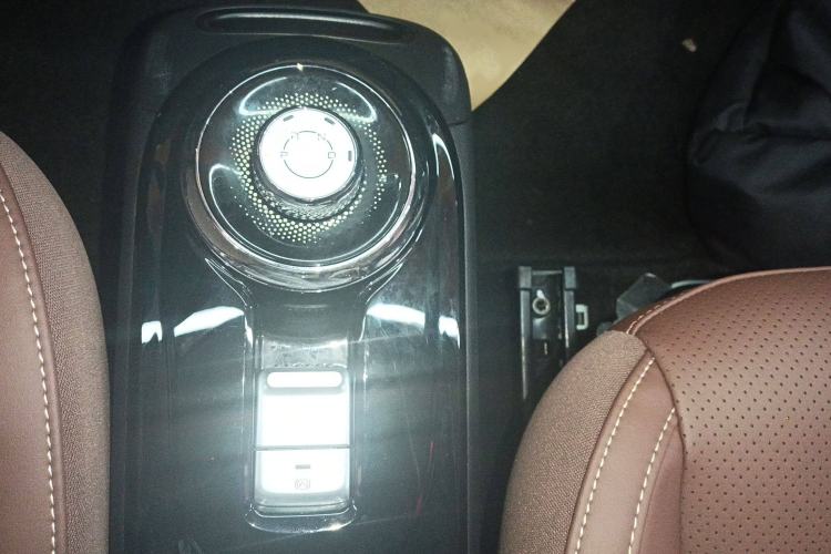 Used Wuling Bingo 2023 410 km Lingxi Deluxe Edition Gear Lever