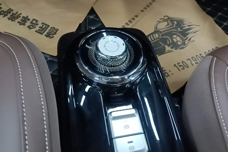 Used Wuling Bingo 2023 410 km Lingxi Deluxe Edition Gear Lever