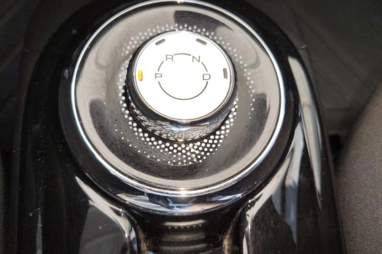 Used Wuling Bingo 2023 333 km Enjoyment Version Gear Lever