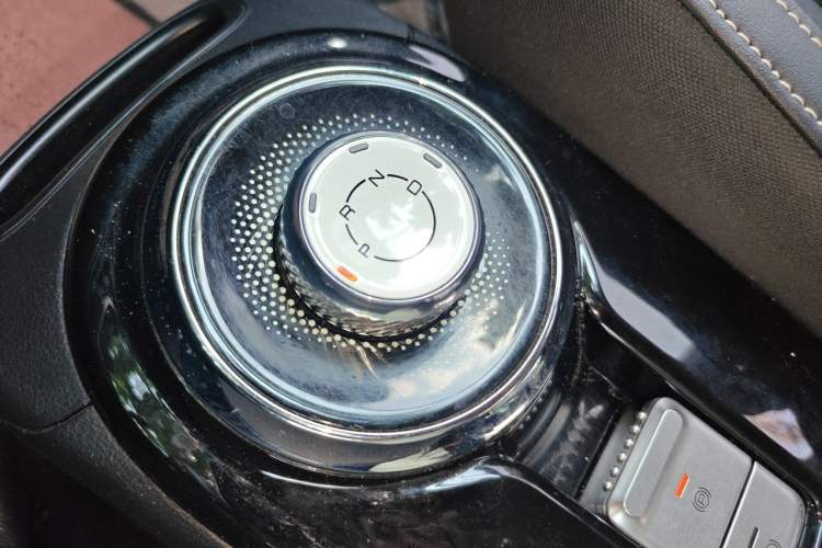 Used Wuling Bingo 2023 333 km Lingxi Connected+ Version Gear Lever