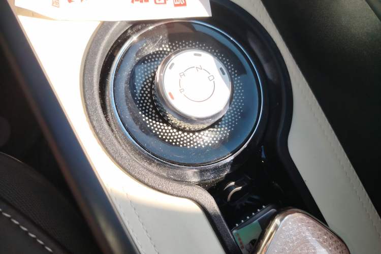 Used Wuling Bingo 2023 410 km Lingxi Deluxe Edition Gear Lever