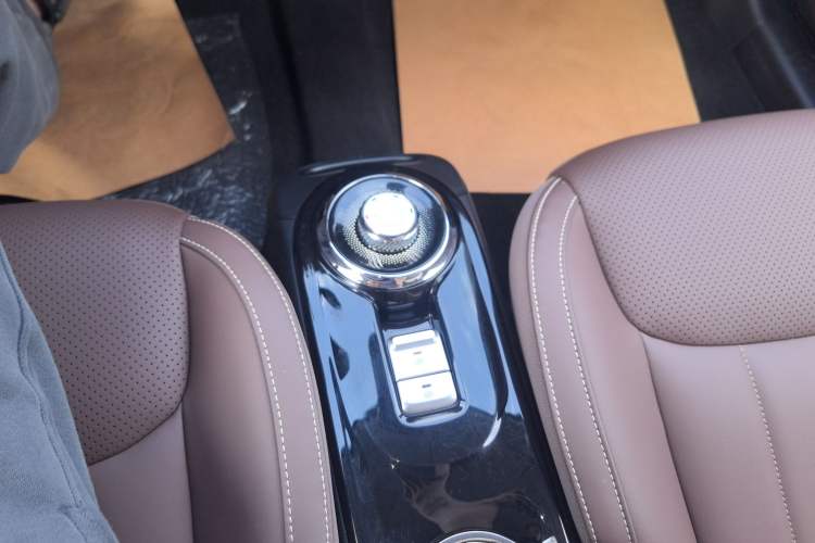 Used Wuling Bingo 2023 333km Enjoy+ Version Gear Lever