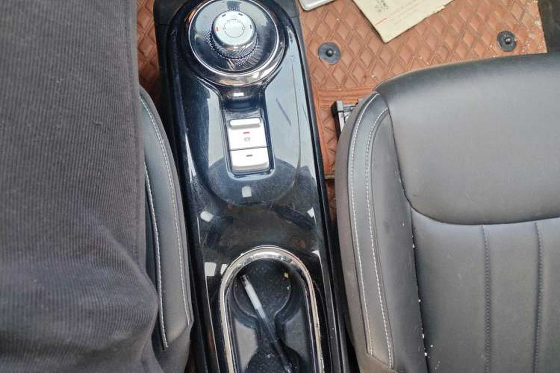 Used Wuling Bingo 2023 333 km Enjoyment Version Gear Lever