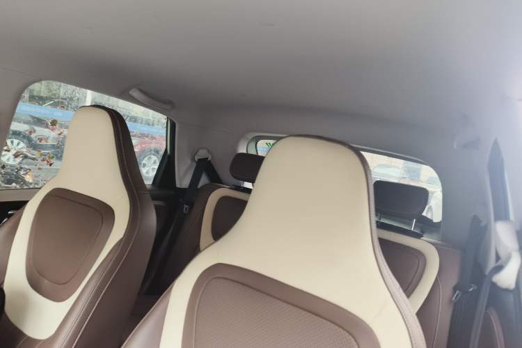 Used Wuling Bingo 2023 410 km Lingxi Deluxe Edition Headliner