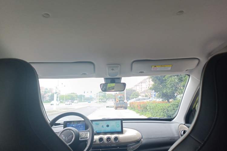 Used Wuling Bingo 2023 333 km Enjoyment Version Headliner