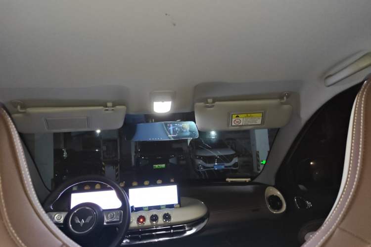 Used Wuling Bingo 2023 410 km Lingxi Deluxe Edition Headliner