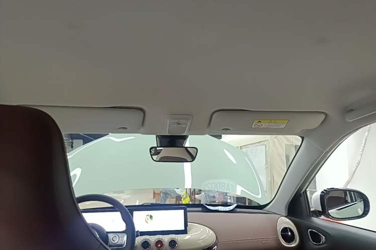 Used Wuling Bingo 2023 410 km Lingxi Deluxe Edition Headliner