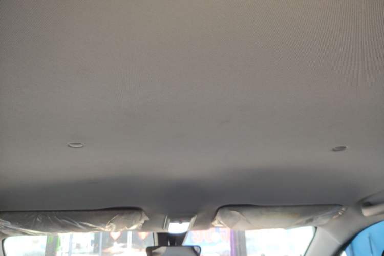 Used Wuling Bingo 2023 333 km Enjoyment Version Headliner