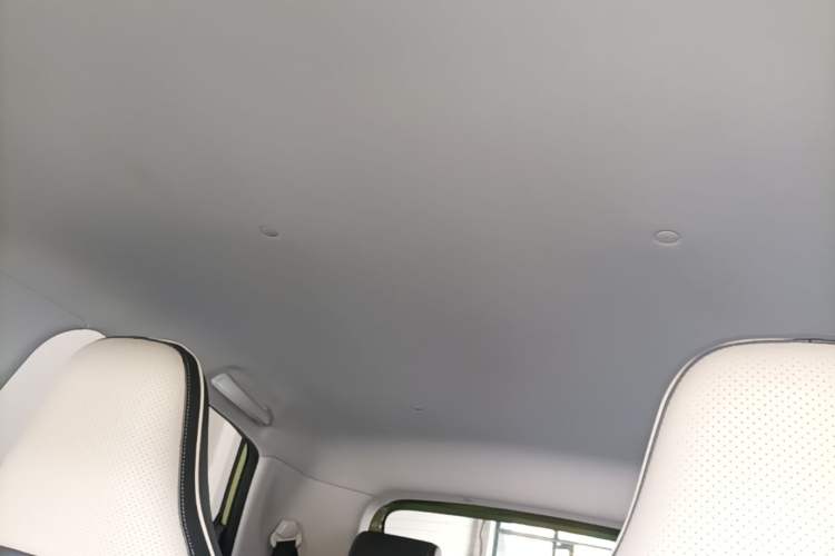 Used Wuling Bingo 2023 333 km Lingxi Connected Version Headliner