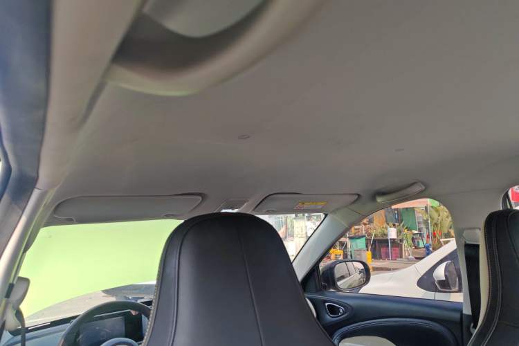 Used Wuling Bingo 2023 333 km Enjoyment Version Headliner