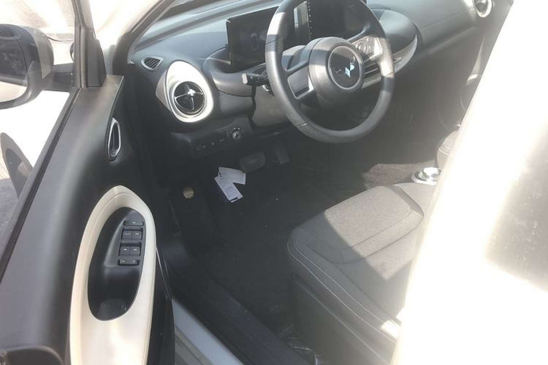 Used Wuling Bingo 2023 333 km Fast-Share Version Interior 2