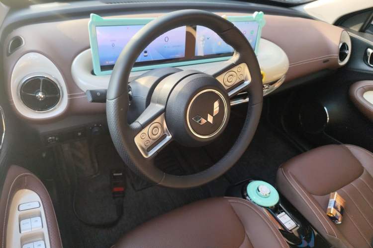 Used Wuling Bingo 2023 410 km Lingxi Deluxe Edition Interior 2