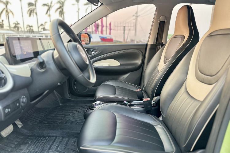 Used Wuling Bingo 2023 333 km Enjoyment Version Interior 3