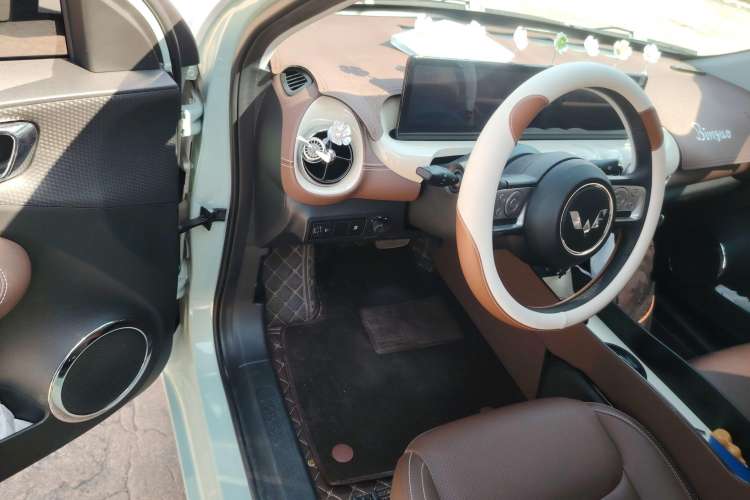 Used Wuling Bingo 2023 410 km Lingxi Deluxe Edition Interior 3