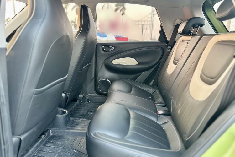 Used Wuling Bingo 2023 333 km Enjoyment Version Interior 4
